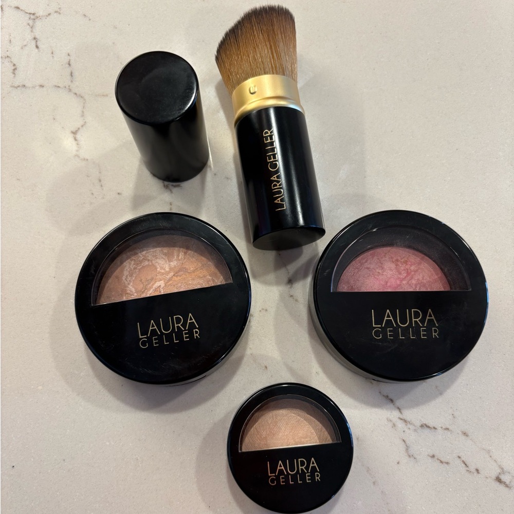 Laura Geller Makeup Set with Kabuki Brush